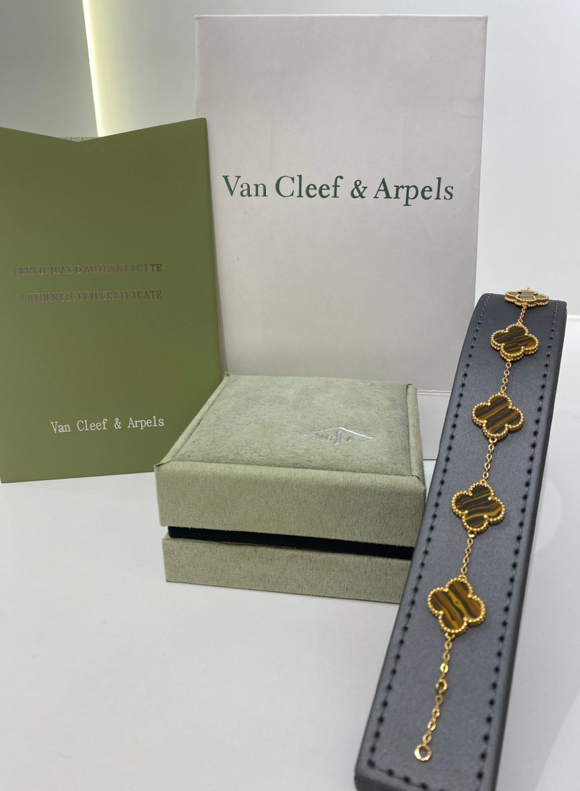 Van Cleef Bracelet Black