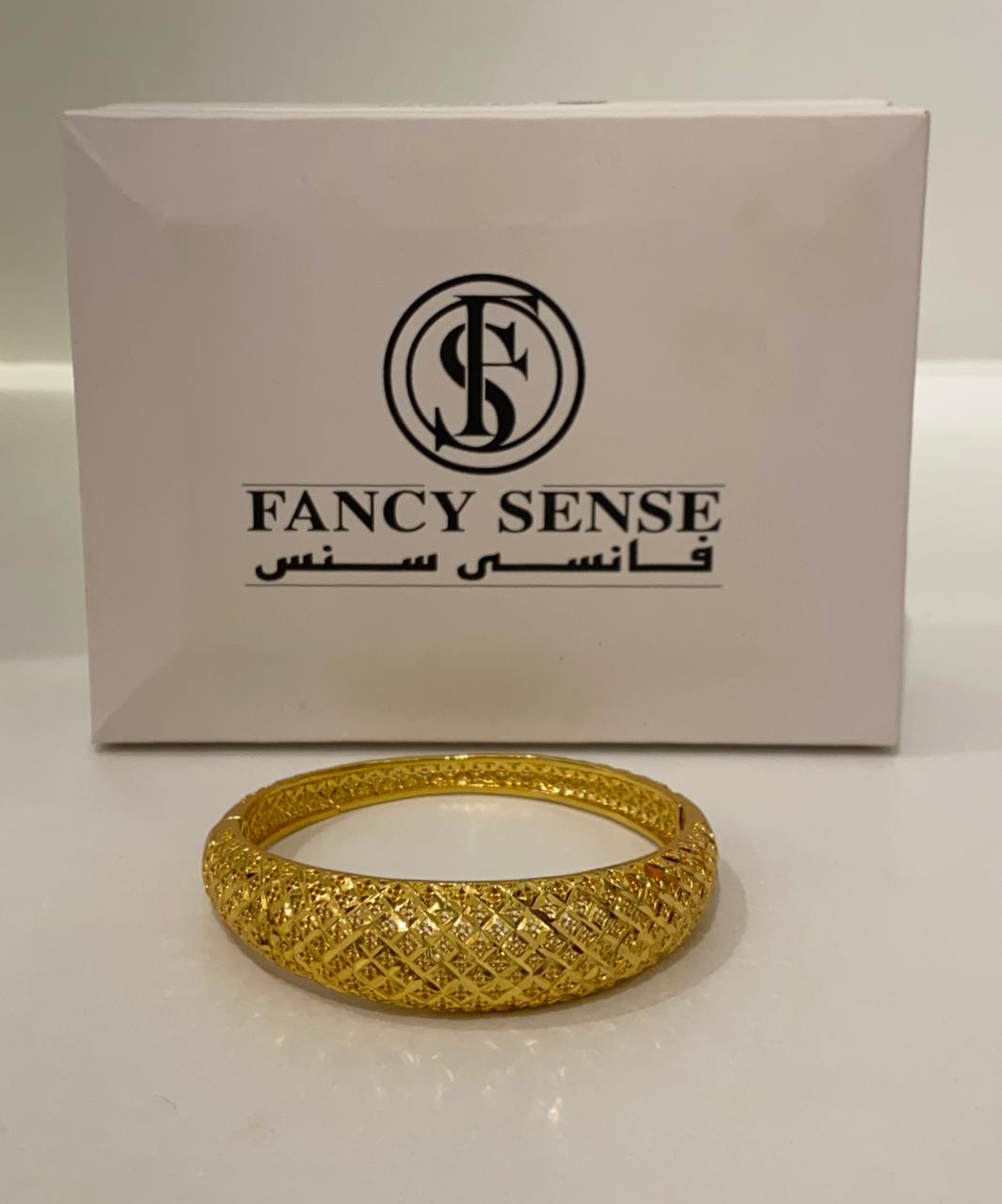 FancySense Gold Bracelet