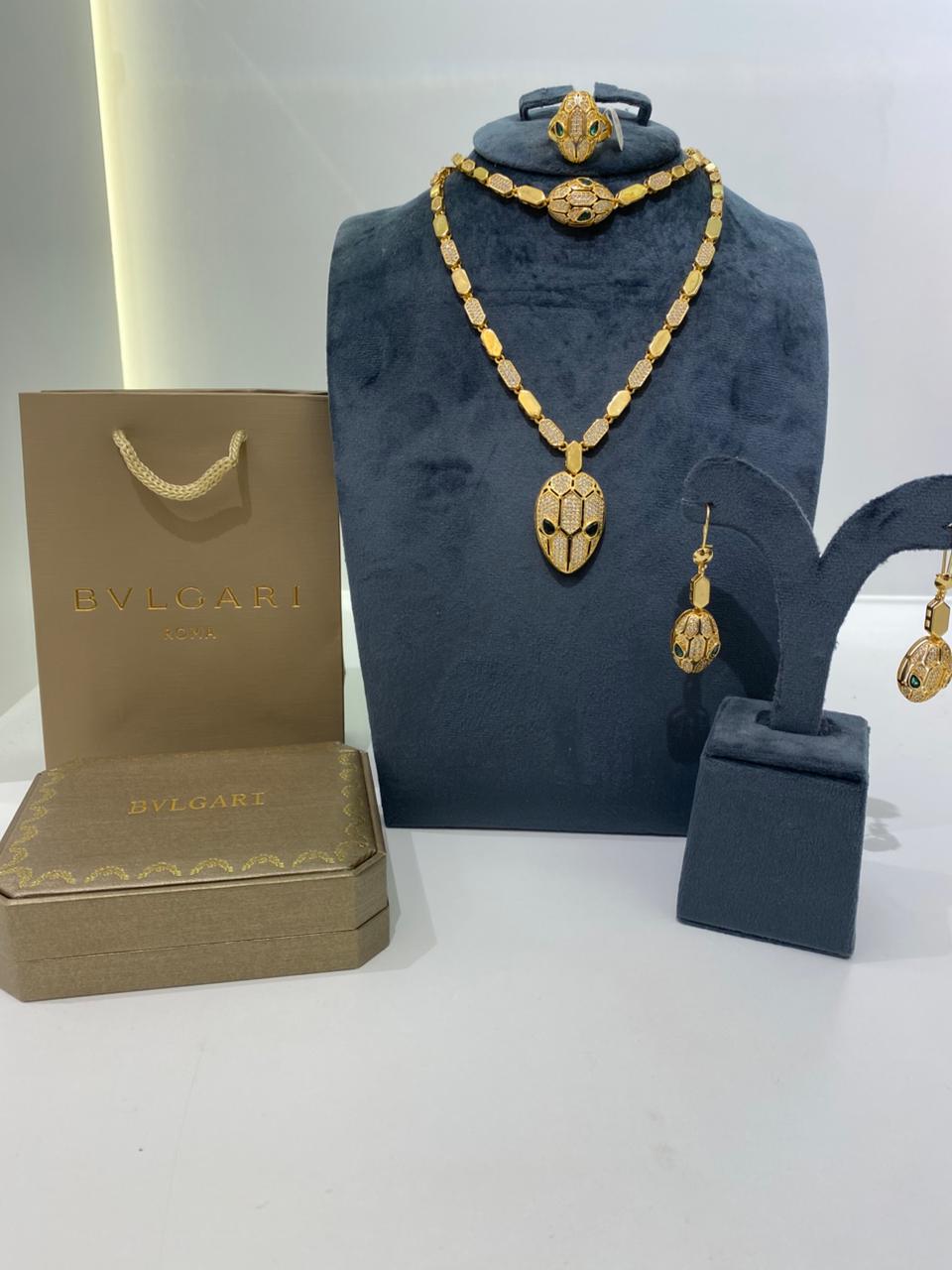 Bvlgari Heritage Medallion Set