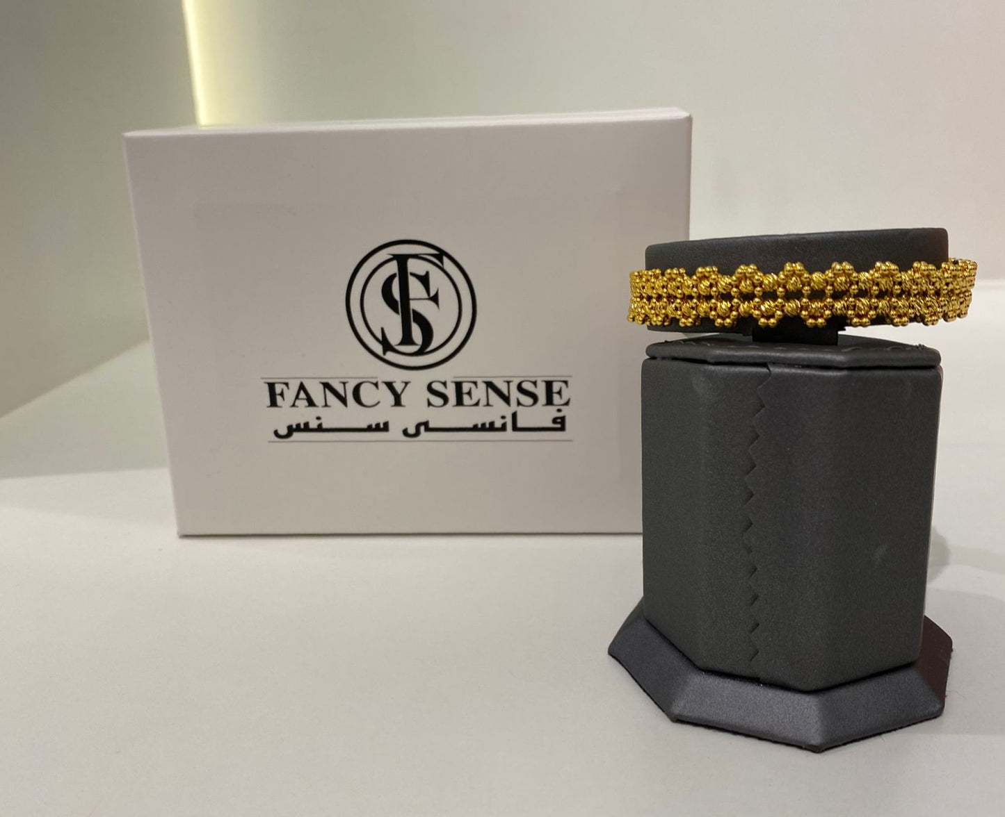 General Accessories Gold Bracelet