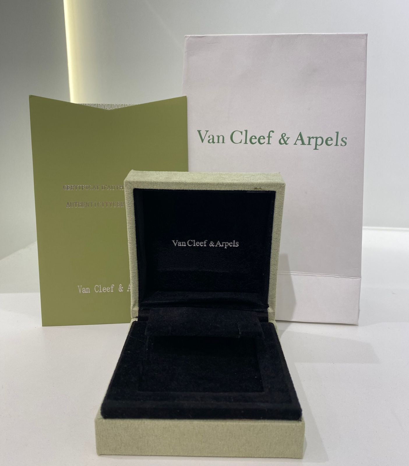 Van Cleef Earrings Box