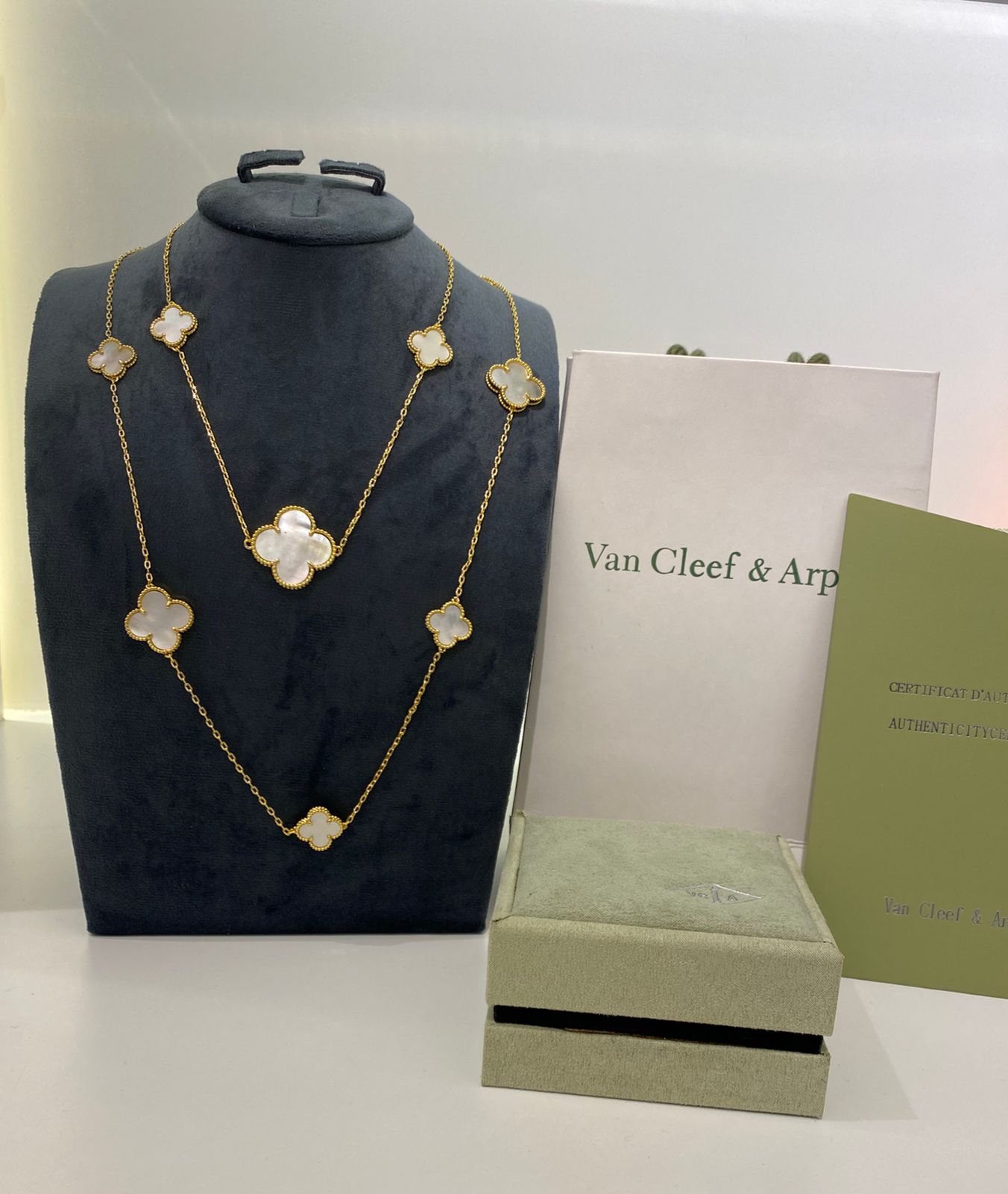 Van Cleef & Arpels Clover Gold Necklace