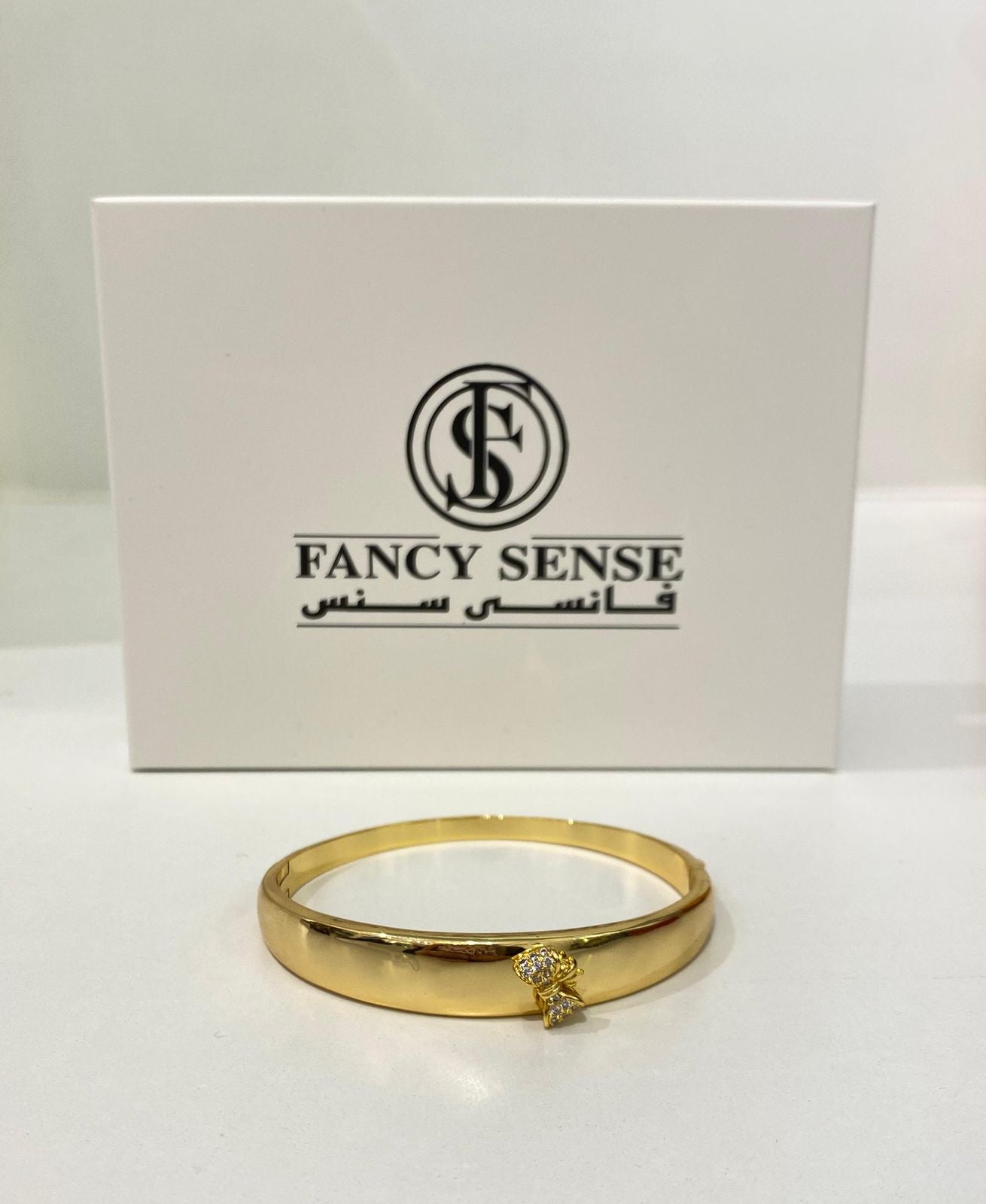 General bracelet gold