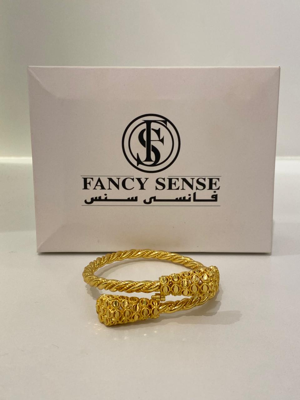 Rope Design Gold Bracelet