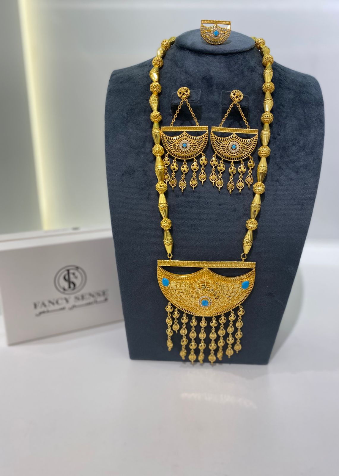 Blue Empress Gold Set