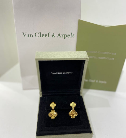 Gold Clover Stud Earrings