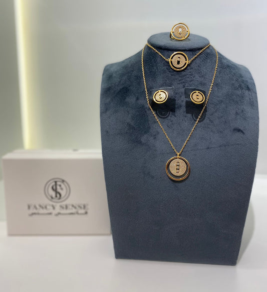 Messika Round Pendant Jewelry Set